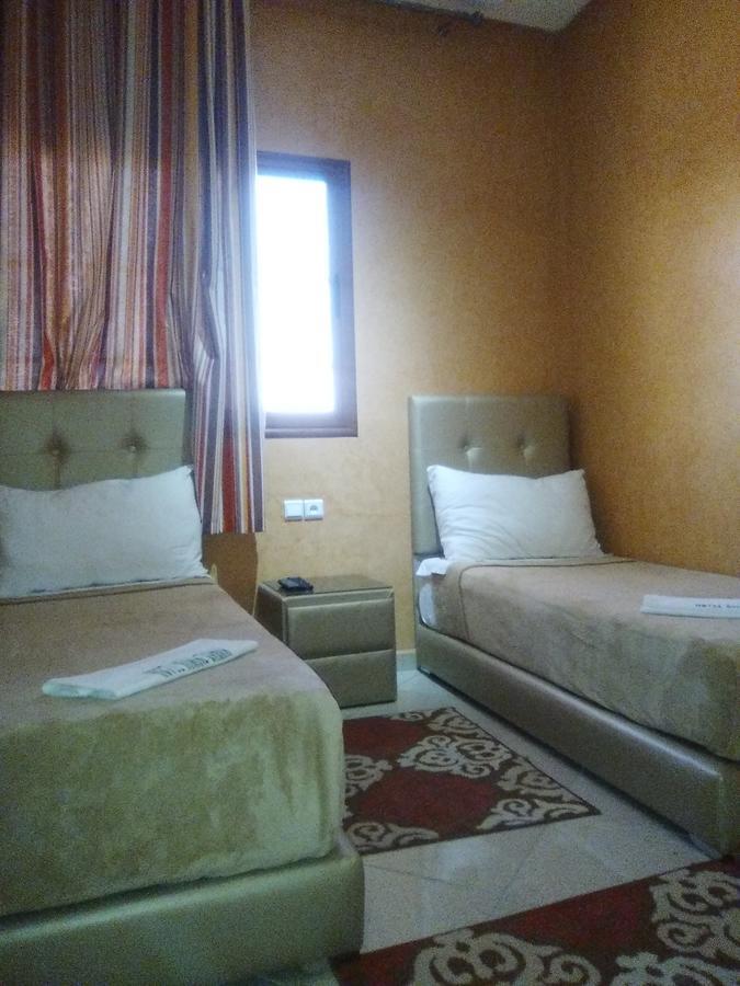 Hotel Rimal Sahara Al-Ajoen Buitenkant foto
