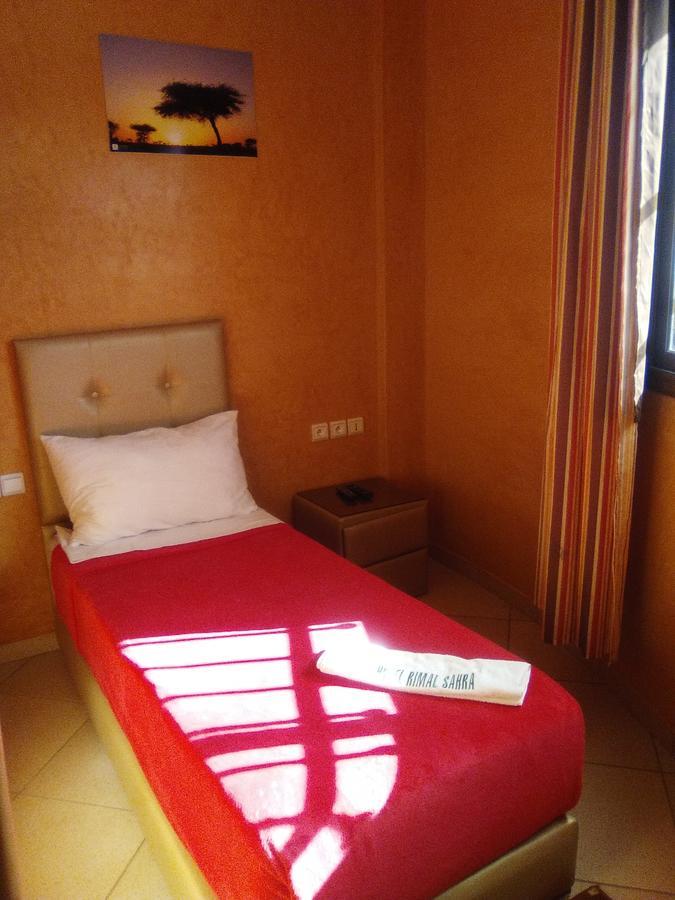 Hotel Rimal Sahara Al-Ajoen Buitenkant foto